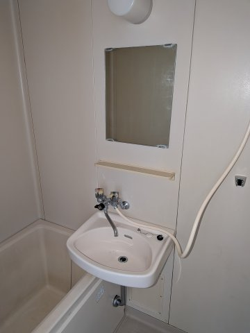 【洋室】 | モンテメール船橋 | フローリングのお部屋です。