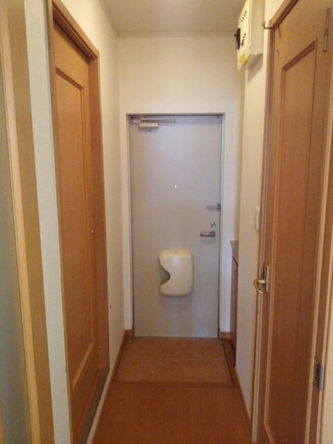 パークストリート１の玄関