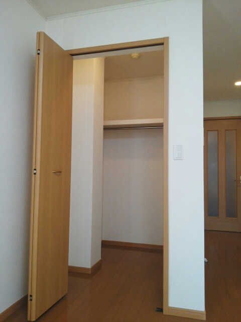 パークストリート１の収納