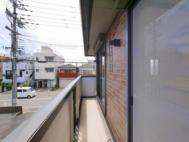 シャルマン高畑Aの展望|南向きで日当たりも良好ですよ。