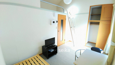 【居間・リビング】 | サン  | 1Fはフローリング、2Fはカーペットです。