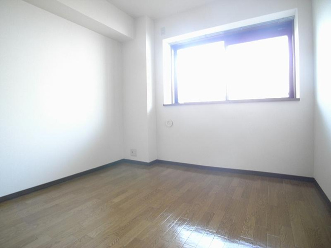 【洋室】 | 吉鴻ハイネスⅢ