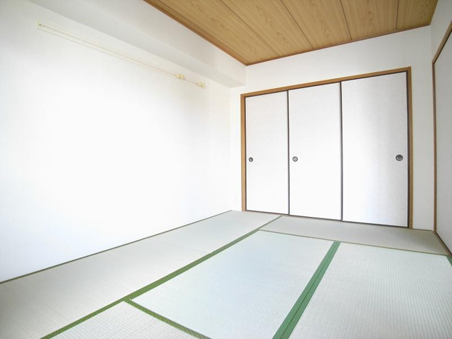 【和室】 | 吉鴻ハイネスⅢ