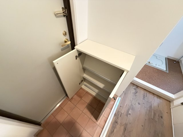 【玄関】 | プライムコート浦江公園