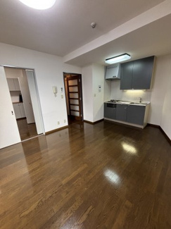 【居間・リビング】 | カーサマツモト