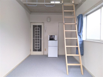 【居間・リビング】 | TOSA | 別物件　別室の参考写真。