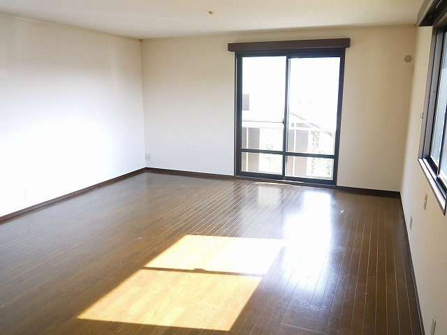 桜が丘2丁目一戸建賃貸住宅のキッチン|お料理しやすいキッチンです