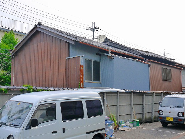 法蓮町貸事務所の外観