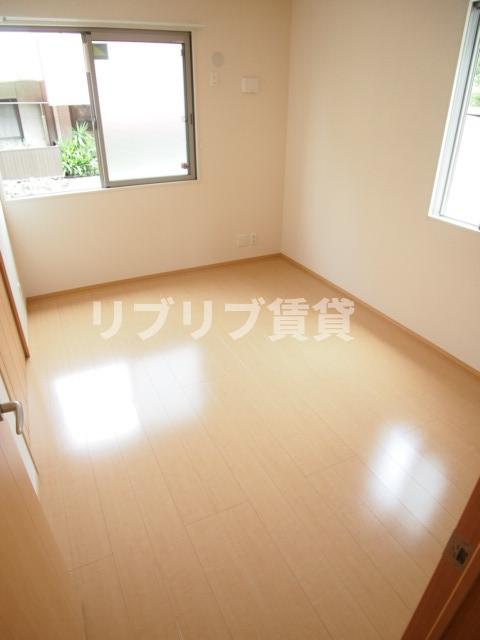 プライムスクエアの洋室