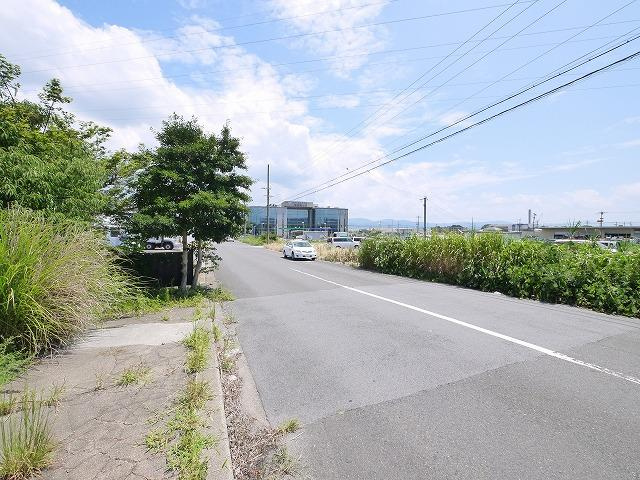六条義本店舗付住居の周辺