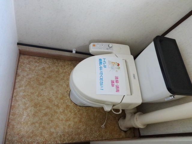 小川団地８号棟のトイレ