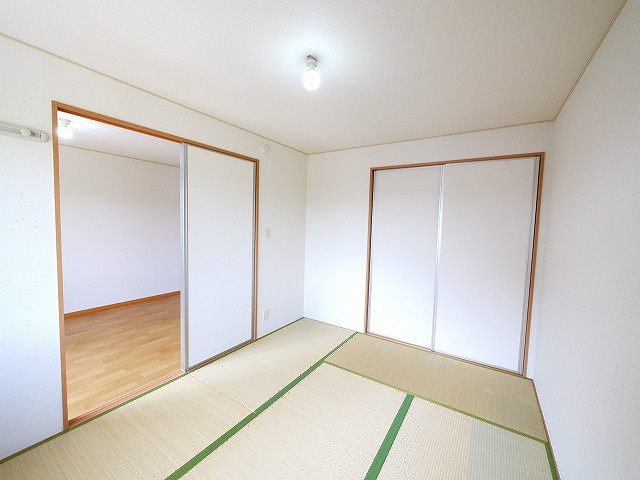 セジュール木津Bの和室|和室です