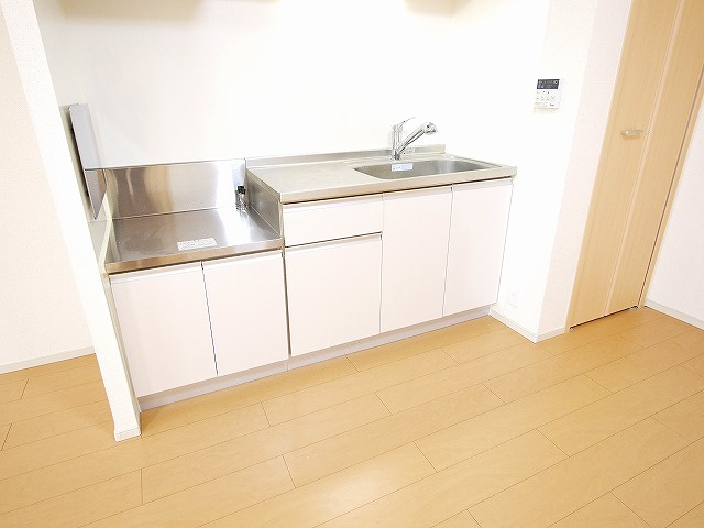 エレガンテのキッチン|きれいなキッチンです