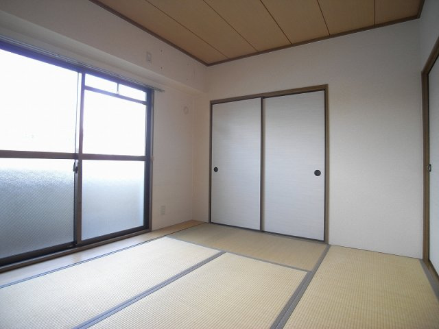 【和室】 | ヴィラフィオーレ