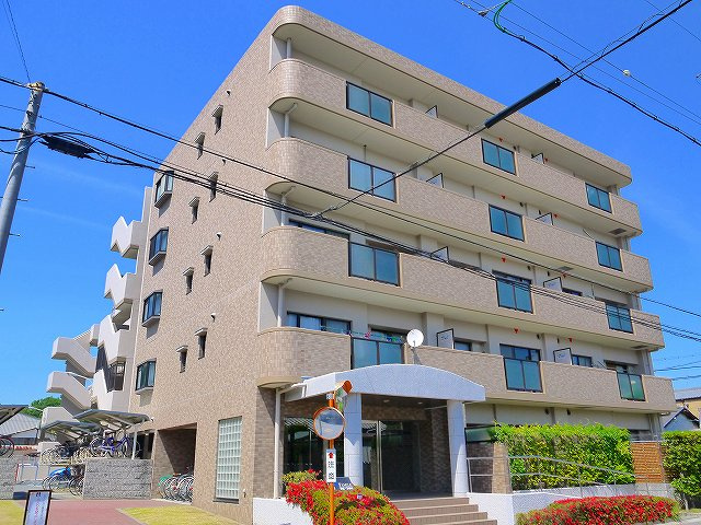 ファミール奈良西笹鉾の外観