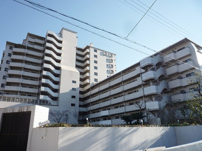 【外観】 | ユニベール宝塚