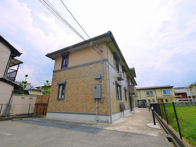 クレールさほの外観