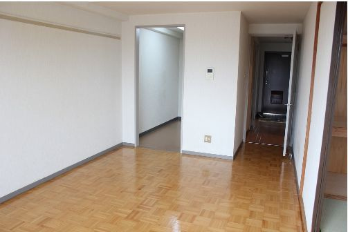 富士見ハイツの居間・リビング