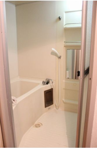 富士見ハイツの浴室