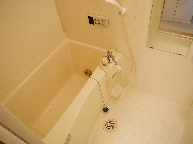 アルカザーレＮの浴室