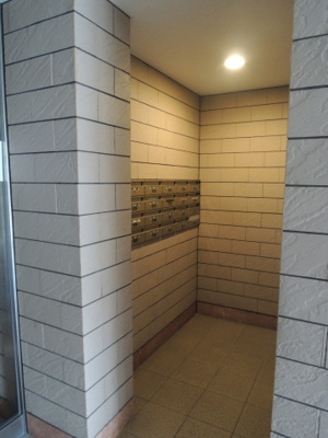 【エントランス】 | サーパス宝塚