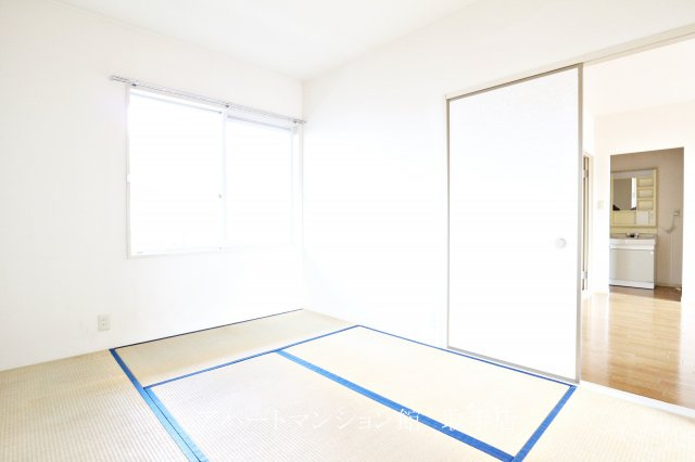 セフィラ青柳の和室