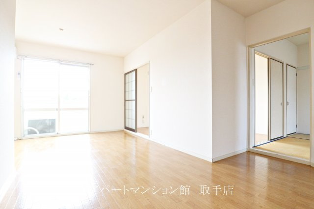 セフィラ青柳の居間・リビング