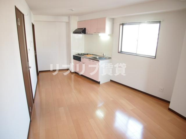 Prime Hills 千葉中央の居間・リビング