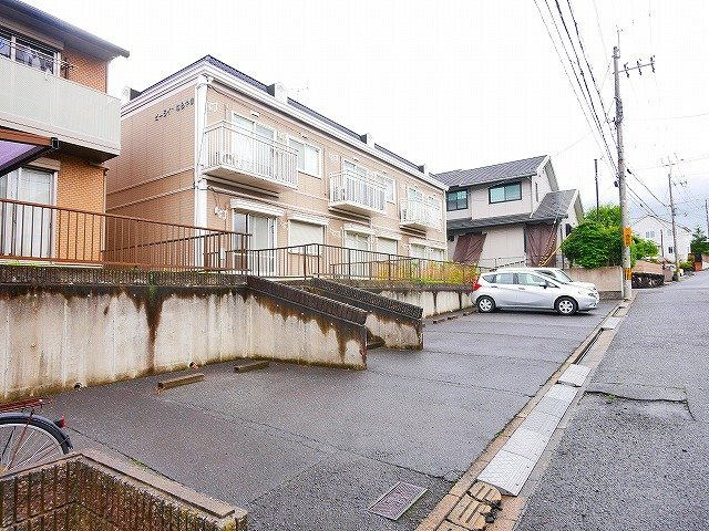 ビーラインならやまの駐車場