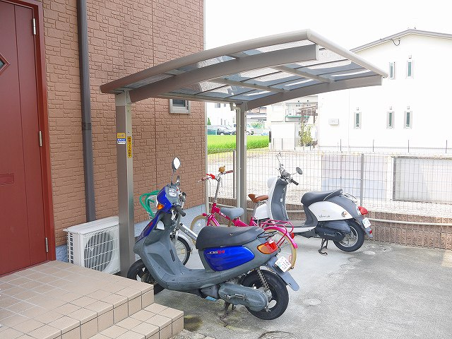 シャーメゾン加茂Aのその他共用部分|駐輪場
