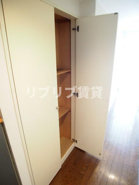 クリスタルスクエアINOHANAの収納