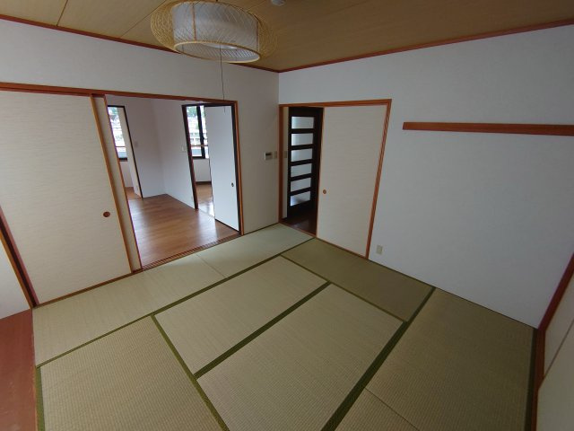 【寝室】 | 宝塚ビル