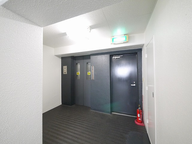 北之庄西町ビルのその他共用部分|エレベーター付きで上階でも楽々。