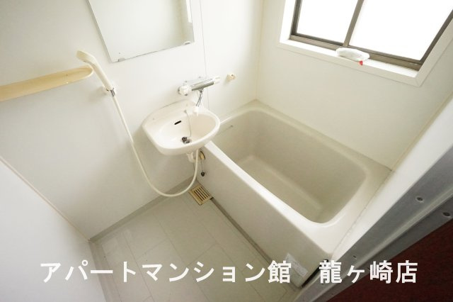 コーポタケウチの浴室