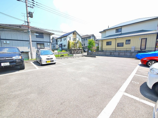 セジュール州見台Bの駐車場