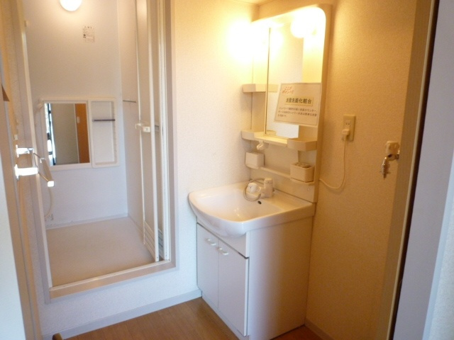 ディアス青柳Ａの洗面所