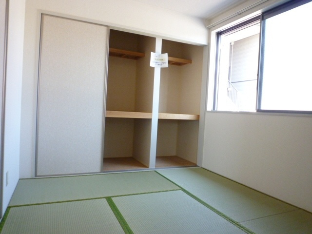 ディアス青柳Ａの和室