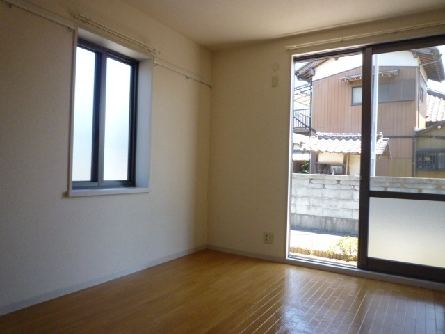 ディアス青柳Ａの居間・リビング