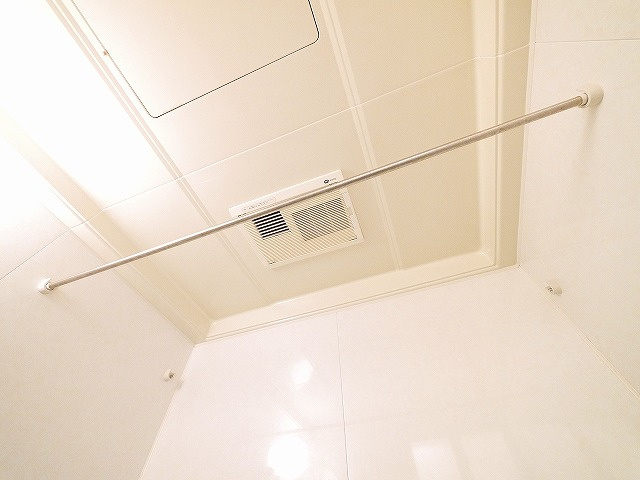 コム　アニモの設備|浴室乾燥機があれば雨の日も洗濯物が乾かせます。