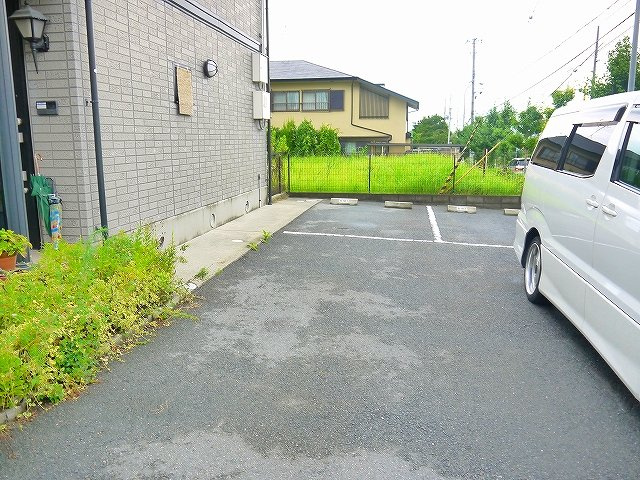ビューテラスM　Bの駐車場