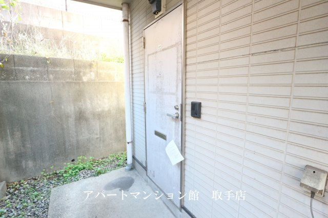 白山コーポ第5の玄関