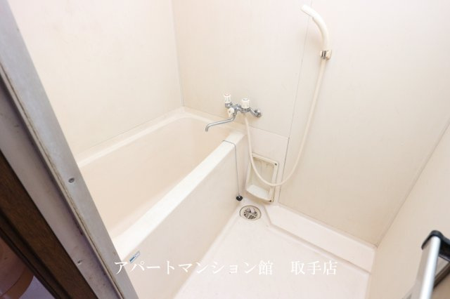 白山コーポ第5の浴室