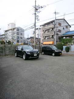 【駐車場】
