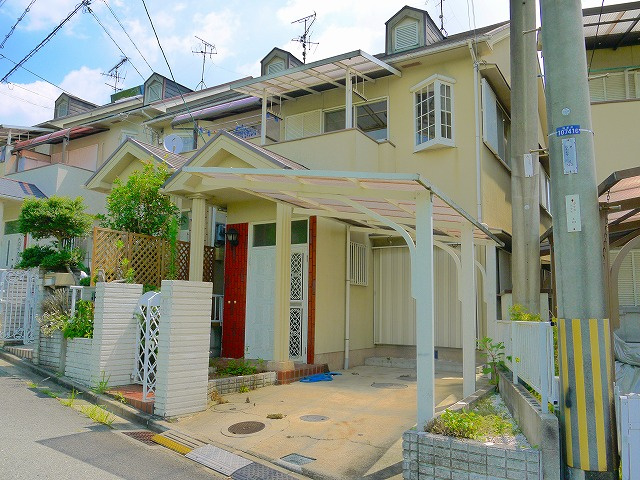 西田中連棟の外観|外観もきれいです