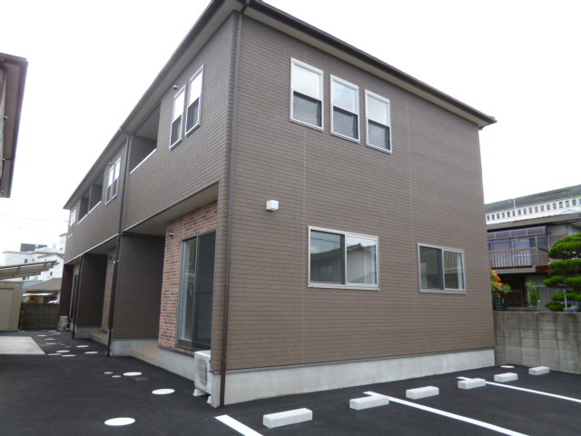 倉敷市新田のテラスの外観