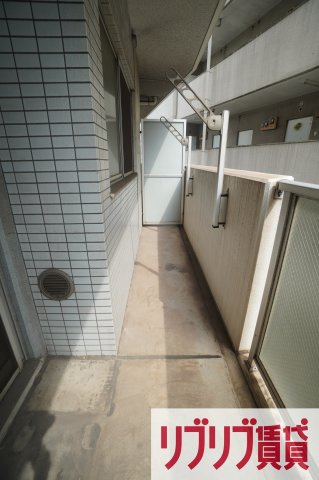 リエス千葉新宿のバルコニー