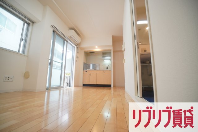 リエス千葉新宿の居間・リビング