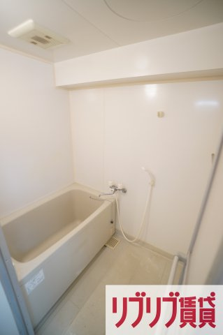 リエス千葉新宿の浴室