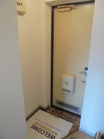 サザンクロスハイムの玄関