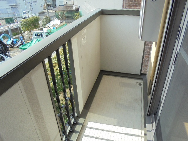 カトルセゾン Cのバルコニー